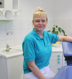 Zahnarzt Erfurt Zahnärztin Fischer Zahnarzt Erfurt Vieselbach Zahnärztin Fischer